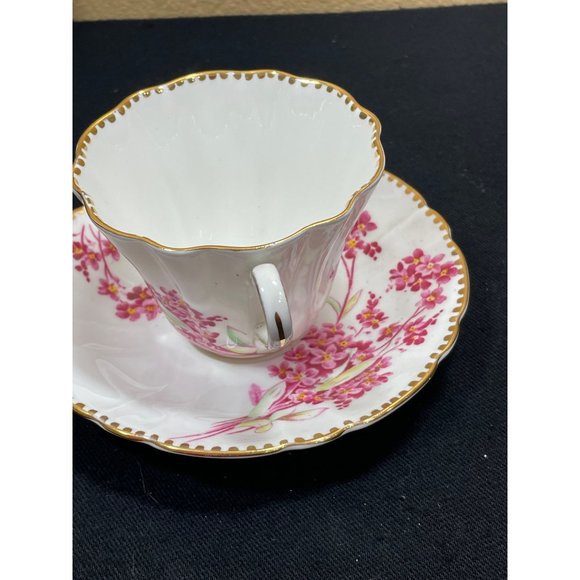 Floral Pink and Gold Teacup and Saucer Set - Picture 8 of 8